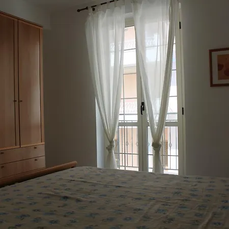 Casa Ionica Crucoli