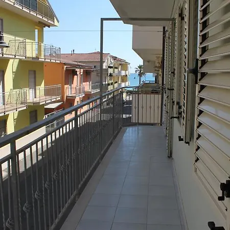 Casa Ionica